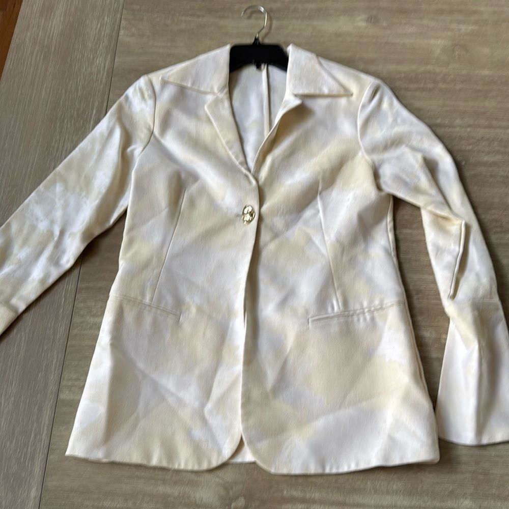 BITE Studios
Komorebi suit jacket Limestone Print… - image 7